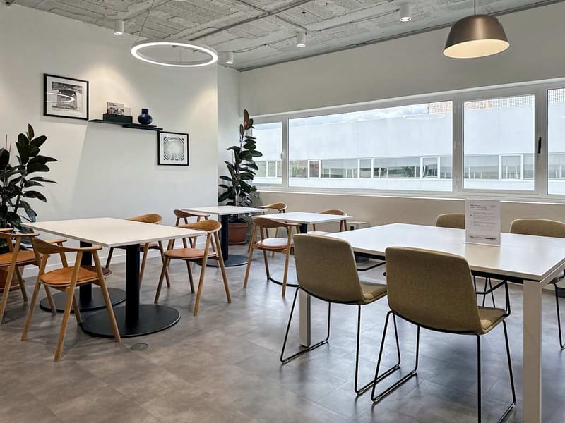 Regus - Edificio 12 - 2 Ronda de Poniente, 28760 - Madrid image 5