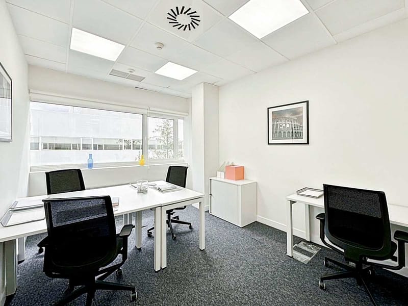 Regus - Edificio 12 - 2 Ronda de Poniente, 28760 - Madrid image 6