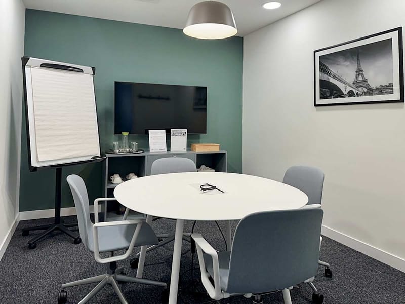 Regus - Edificio 12 - 2 Ronda de Poniente, 28760 - Madrid image 9
