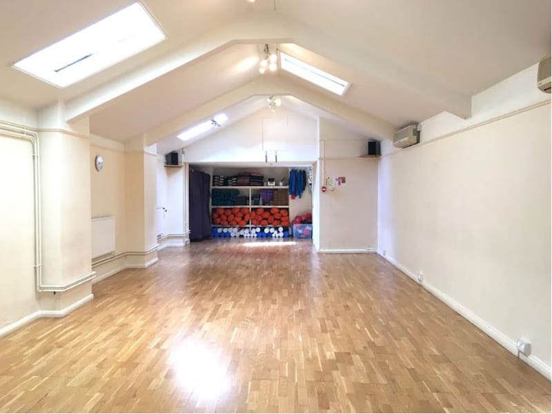 The Light Centre - 9 Eccleston Street, SW1W - Belgravia image 5
