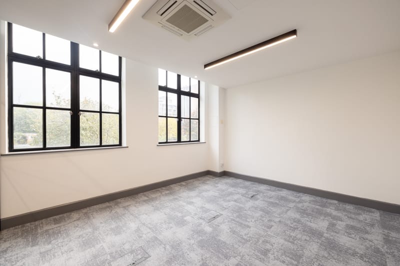 Sub800 Managed (1,243 - 1,243 sqft) - 25 W Tenter St, London E1 8DT, UK image 9