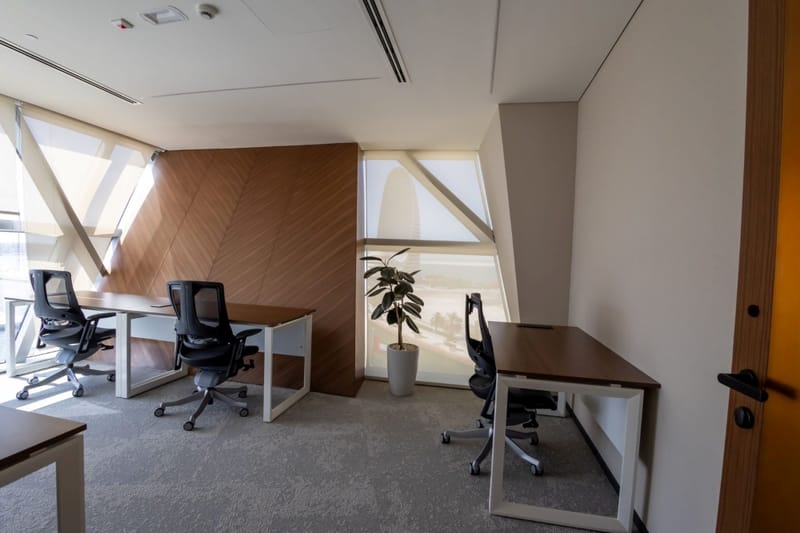 Office Square - Aldar HQ Building - 301-302 Abu Dhabi Road - Al Raha Beach - Abu Dhabi image 3
