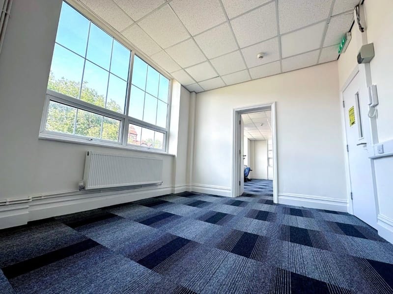 Padiham Business Centre - 57-65 Burley Road, BB12 - Padiham image 9