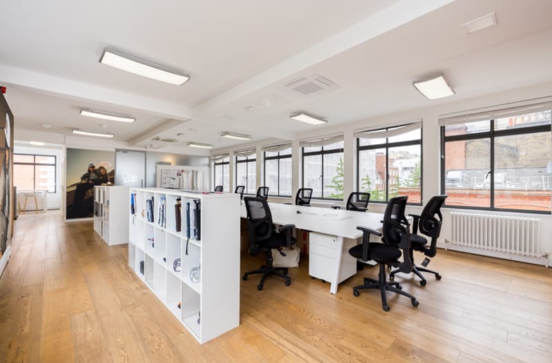 Workplace Plus (Managed 1,633 sqft) - 41-42 Eastcastle Street, W1W 8DU - Oxford Circus image 4