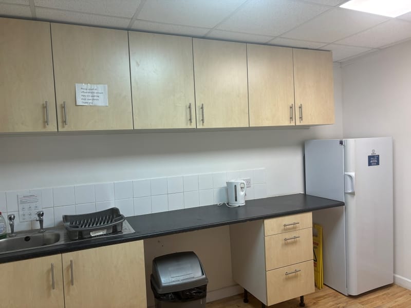 Safestore (Managed 90 - 175 sqft) - Portway Road, WA10 - Wednesbury image 2