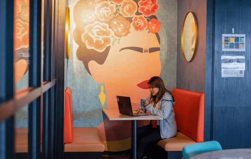 WORQ Coworking Spaces - The Podium - UOA Business Park 1 - Jalan Pengaturcara, 40150 - Subang image 3