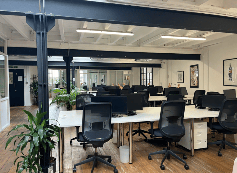 Space 32 - Fergusson House - 124 City Road, EC1V - Old Street image 11