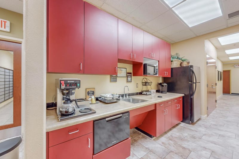 Office Alternatives - 4801 Lang Ave, Albuquerque image 6