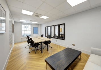 Crossland Otter Hunt (Managed 616 - 2,351 sqft) - Carlyle House - 235-237 Vauxhall Bridge Road, SW1V - Vauxhall image 3