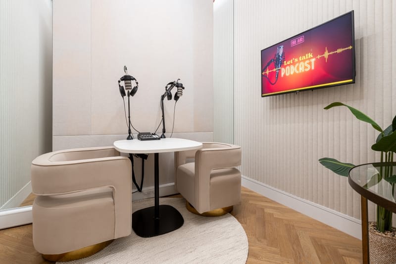 The Boutique Workplace Company - 1-3 Frederick's Place, EC2V - Bank image 22