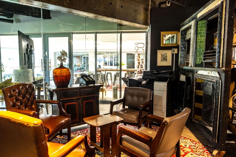 Office & Co - The Zone Mall - 177 Oxford Road, 2196 - Rosebank image 9