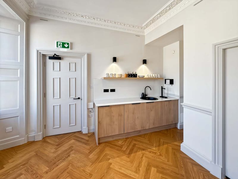 IWG (Regus) - 6 Waterloo Place, EH1 - Edinburgh image 10
