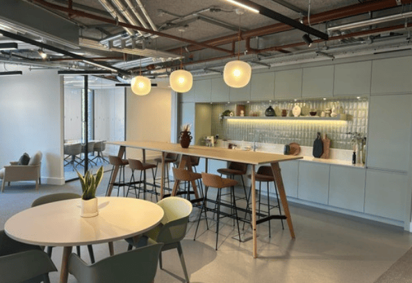 Newton Perkins (Managed 3,193 - 3,255 sqft) - 3 New Drum Street, E1 - Aldgate East image 3