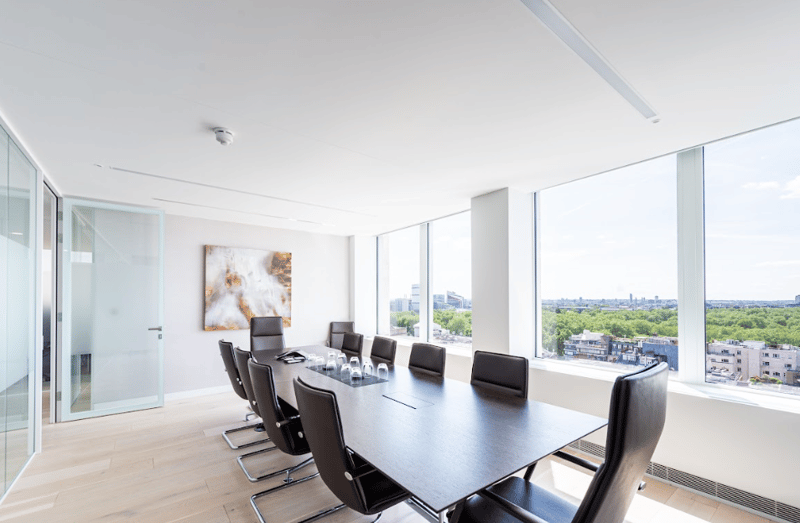 Workpad (Managed 3,606 - 3,577 sqft) - Smithson Plaza - St James's Street, SW1A - St James's image 3