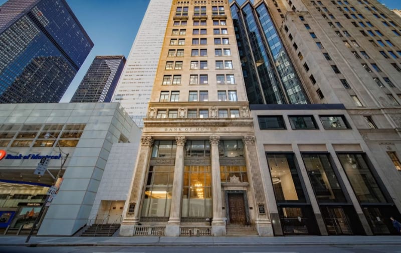 iQ Offices - 302 Bay Street, M5H 4A6 - ON - Toronto image 4