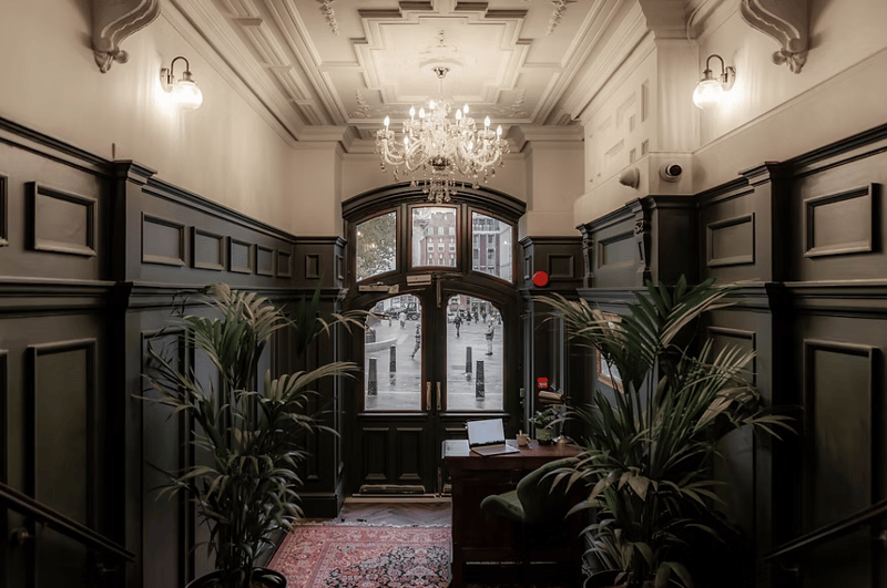 The Drayton - St Georges House - 15 Hanover Square, W1S - Mayfair image 2