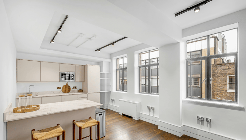 Edward Charles and Partners (Managed 474 - 1,228 sqft) - 140 Wardour Street, W1F - Soho image 13