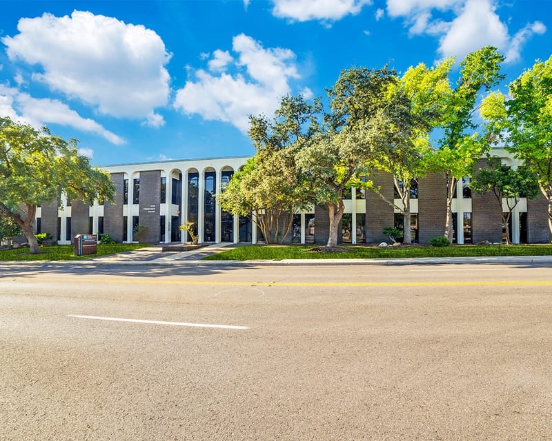 Boxer Workstyle - Finesilver Building - 4414 Centerview, 78229 - San Antonio - TX image 3