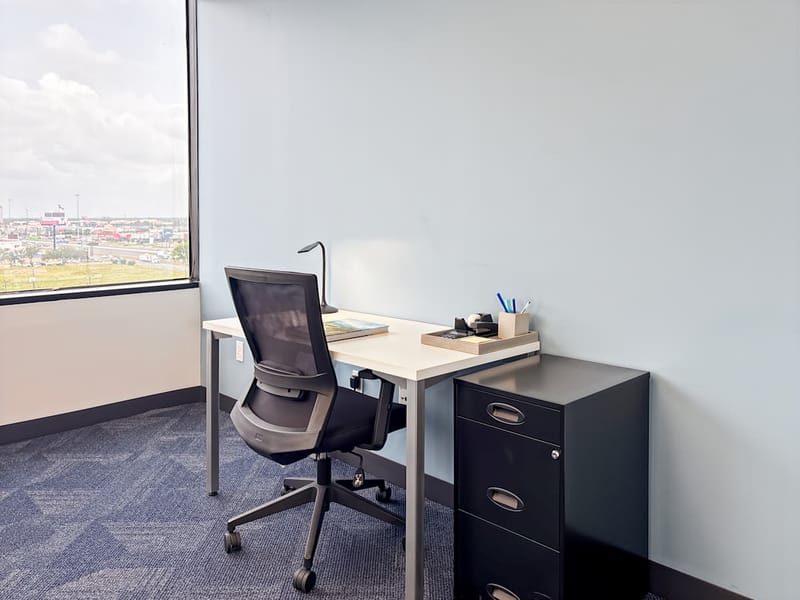 Regus - 6671 Southwest Fwy, 77074 - Houston image 7