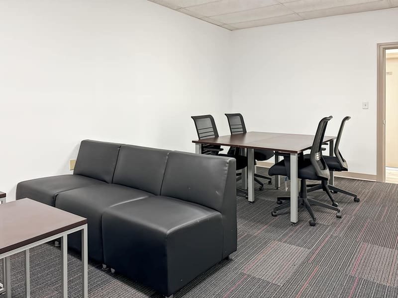 Regus - 3121 RT 22 E, 08876 - Branchburg image 9