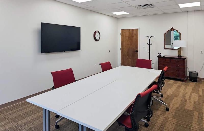 Regus - 5547 Veterans Parkway, 31904 - Columbus image 3