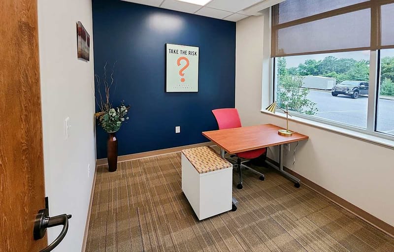 Regus - 5547 Veterans Parkway, 31904 - Columbus image 4