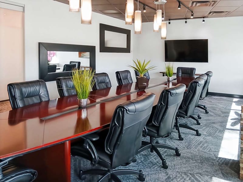 Regus - 16930 East Palisades Blvd, 85268 - Fountain Hills image 3