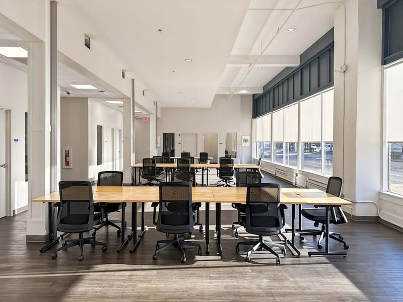Regus - 1038 Quarrier St., 25301 - Hollywood image 9