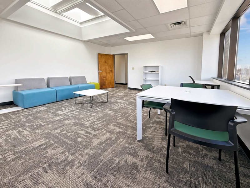 Regus - 333 W Commercial Street, 14445 - East Rochester image 9
