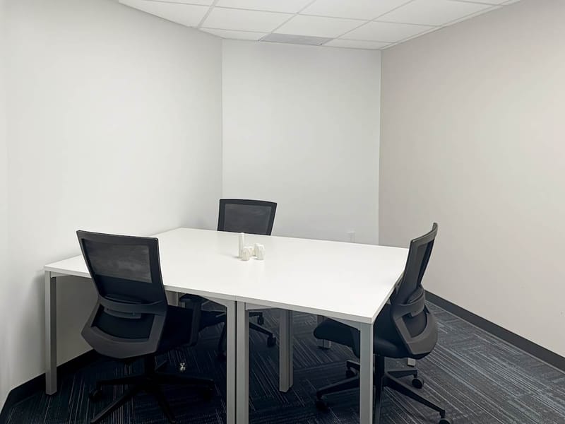 Regus - 4200 Fashion Square Blvd., 48603 - Saginaw image 9
