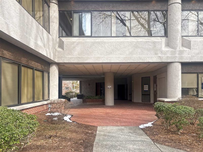 Regus - 1506 E Franklin St, 27514 - Chapel Hill image 13