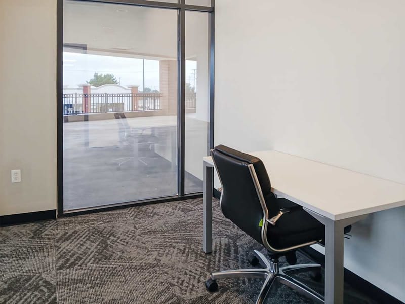 Regus - 3209 S Broadway, 73013 - Edmond image 4