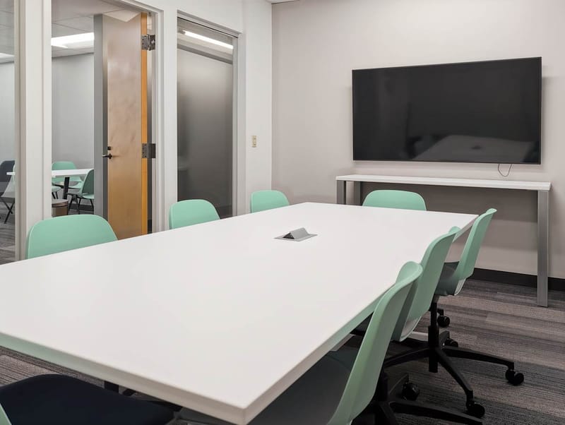 Regus - 10202 5th Ave NE, 98125 - Seattle image 3