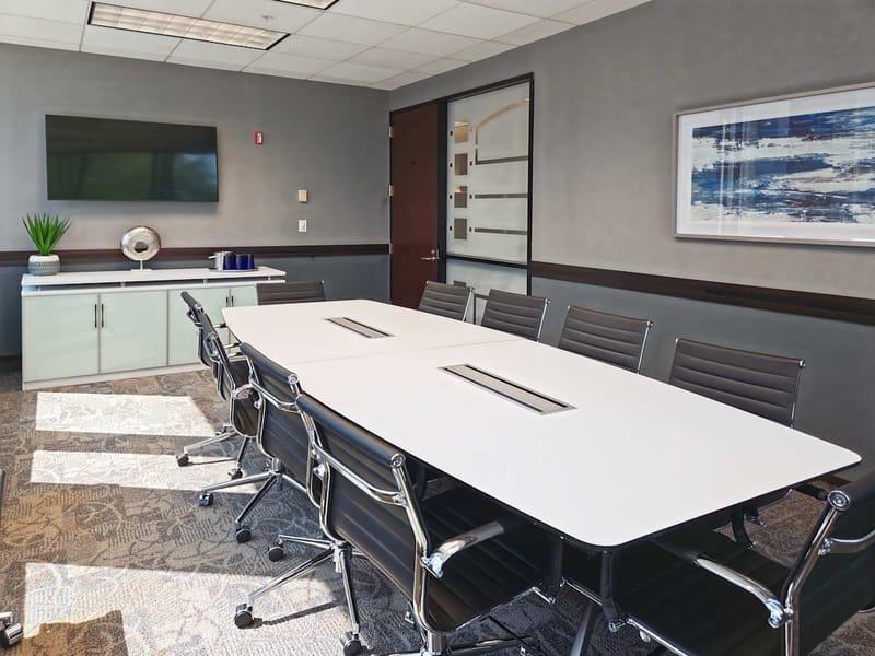 Regus - 4515 N. River Blvd. NE, 52411 - Cedar Rapids image 3