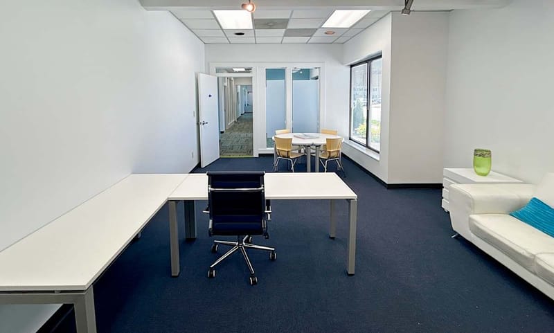 Regus - 516 W Friendly Ave, 27401 - Greensboro image 11
