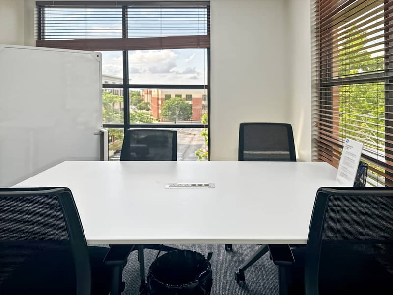 Regus - 1040 Monarch Street, 40513 - Lexington image 11