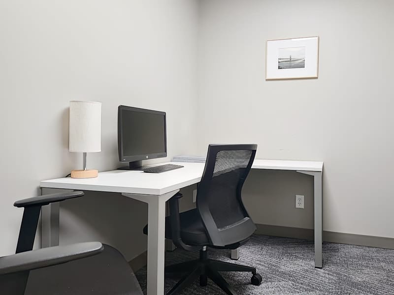 Regus - 3950 Sunforest Ct, 43623 - Toledo image 7