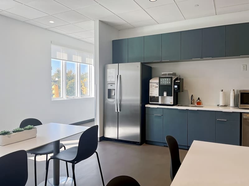 Regus - 61 W Palisade Ave, 07631 - Englewood image 11