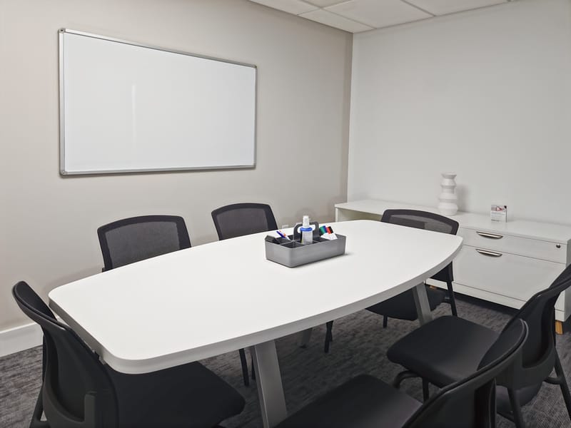 Regus - 7055 Engle Rd, 44130 - Middlesburg Heights image 3
