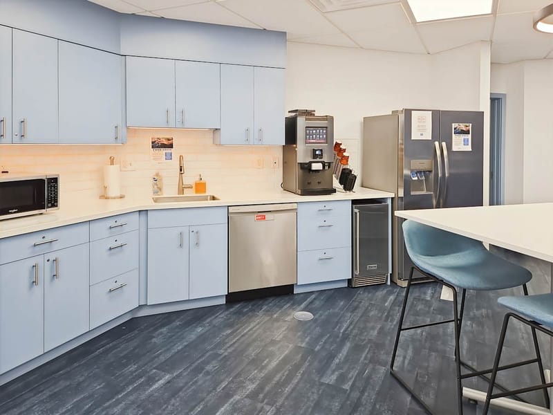 Regus - 7055 Engle Rd, 44130 - Middlesburg Heights image 8