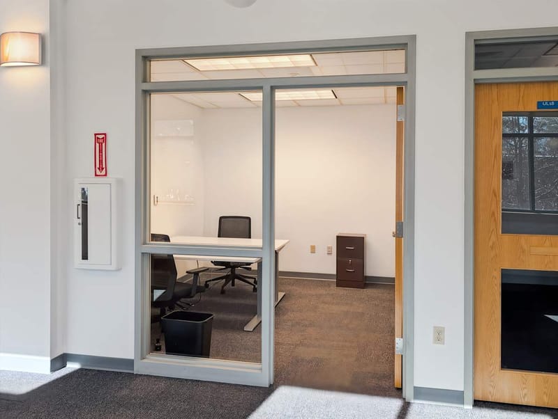 Regus - 41 Hutchins Dr, 04102 - Portland image 13