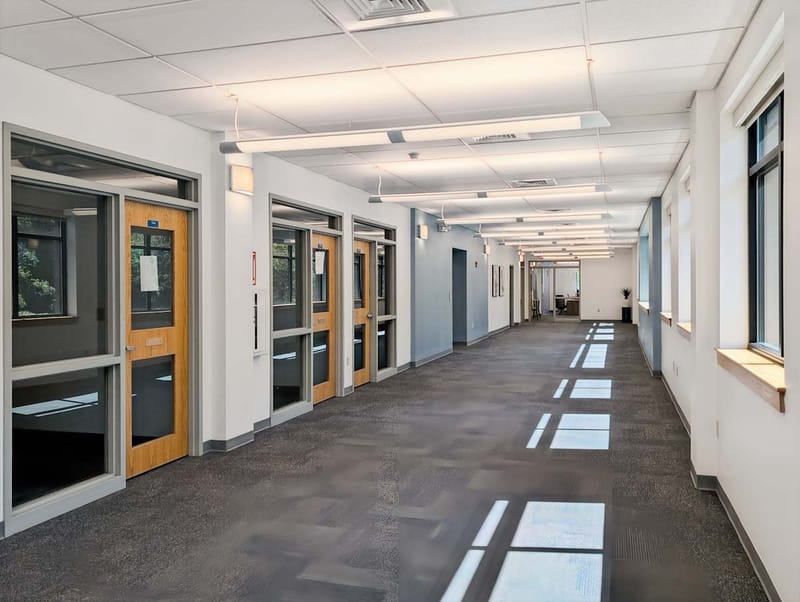 Regus - 41 Hutchins Dr, 04102 - Portland image 14