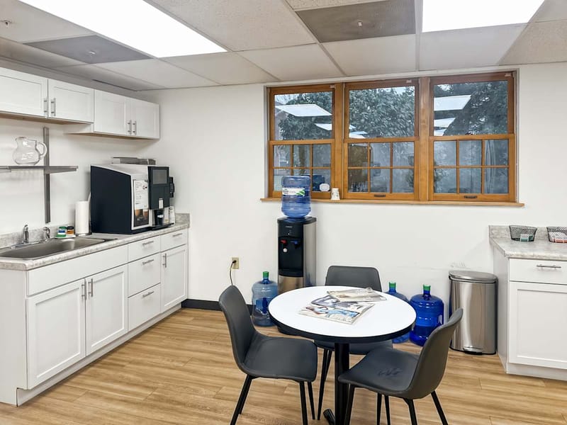 Regus - 8200 Beckett Park Dr, 45069 - West Chester image 6