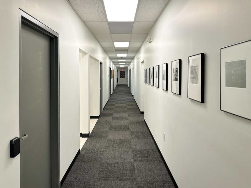 IWG (Regus) - 2751 E Jefferson Ave, 48207 - Detroit - MI image 10