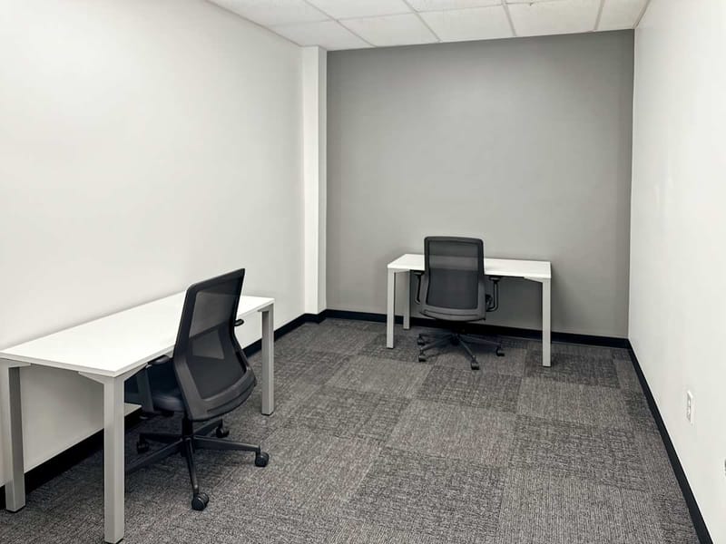 IWG (Regus) - 2751 E Jefferson Ave, 48207 - Detroit - MI image 12