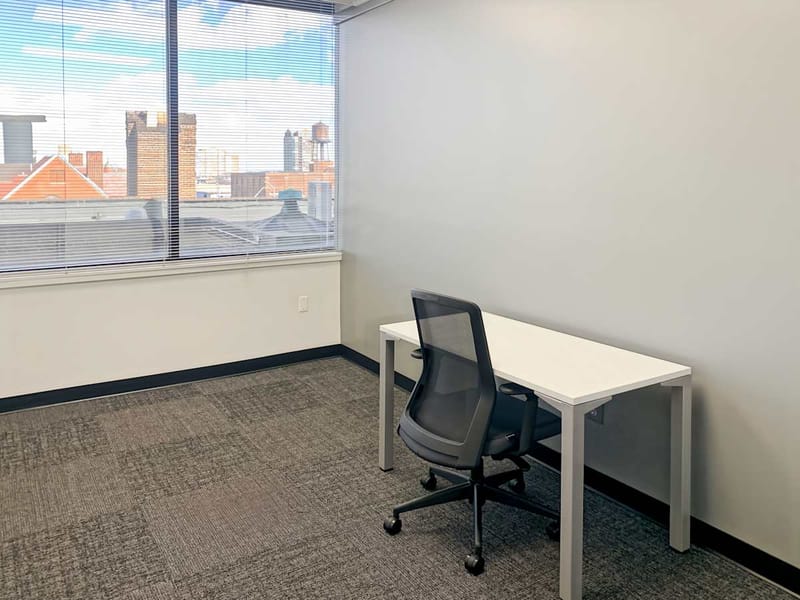 IWG (Regus) - 2751 E Jefferson Ave, 48207 - Detroit - MI image 14