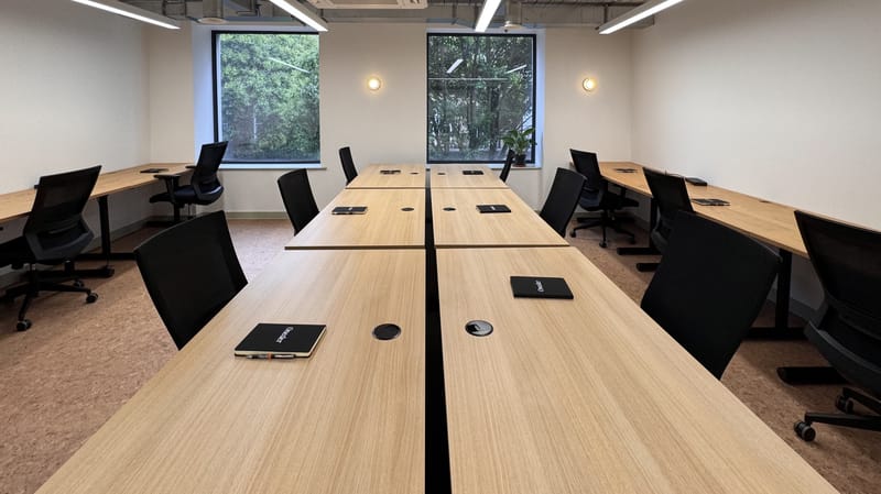 Oneder (Managed 210 - 2,579 sqft) - Channel - 22 Northdown Street, N1 9BG - Kings Cross image 3