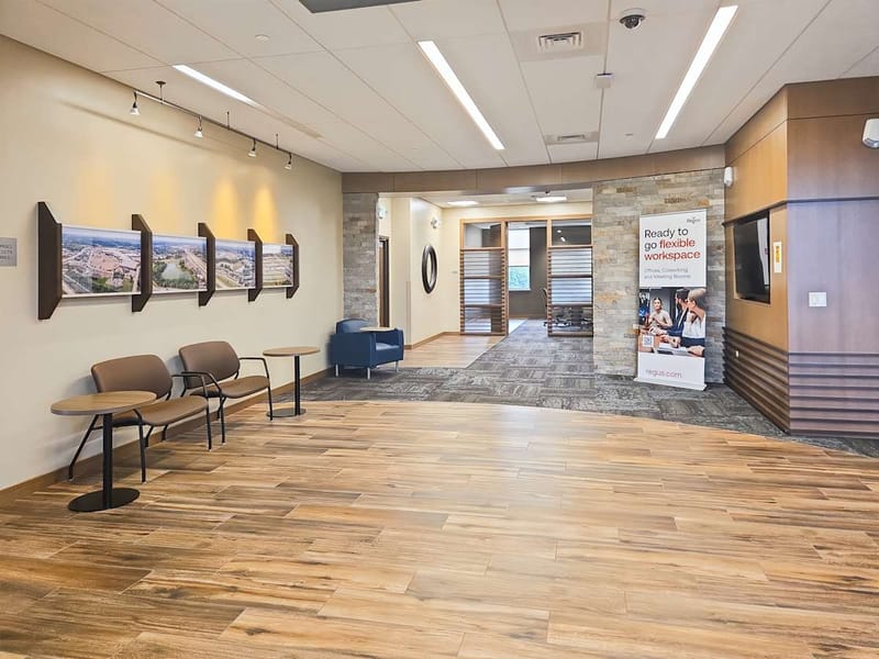 IWG (Regus) - 3402 Oakwood Mall Dr, 54701 - Eau Claire, WI image 5