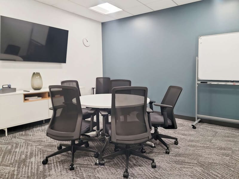 IWG (Regus) - 7095 S Ballpark Drive, 53132 - Franklin, WI image 3