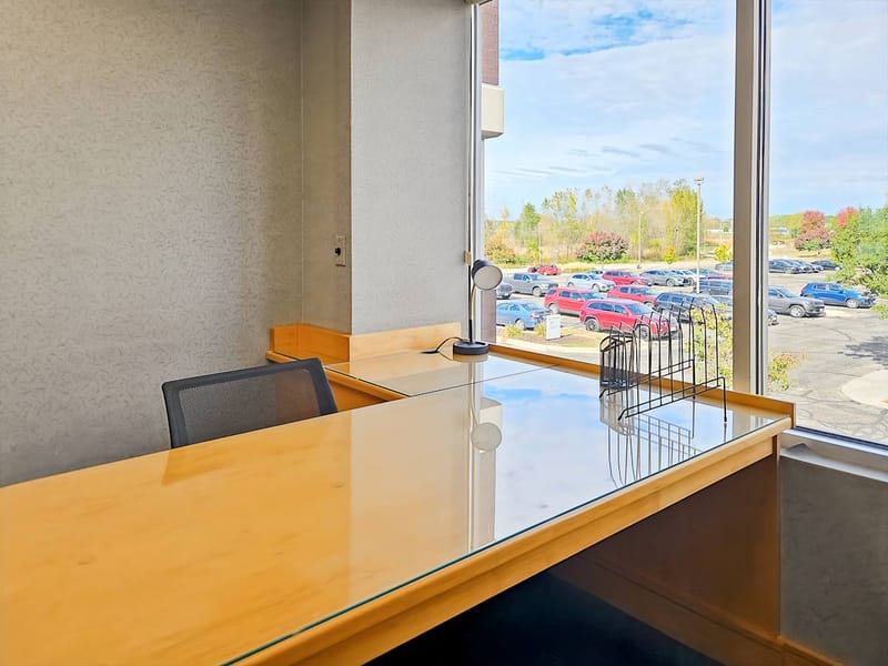 IWG (Regus) - 258 Corporate Dr, 53714 - Madison, WI image 10